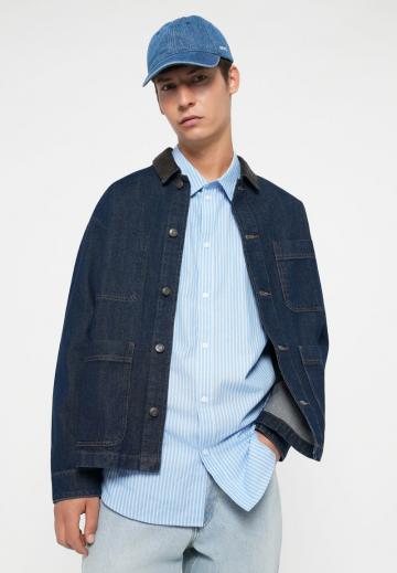 Джинсовая куртка