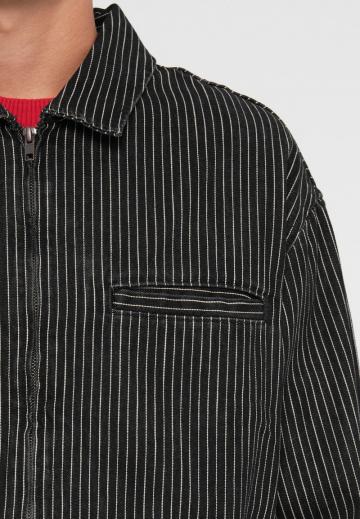 Джинсовая куртка