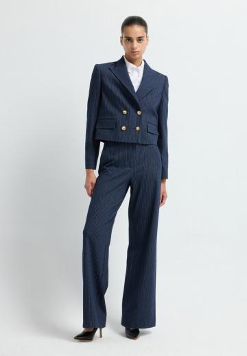 Короткая куртка