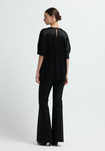 Атласная блузка