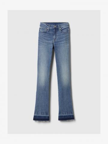 Узкие джинсы