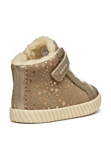 Детская обувь