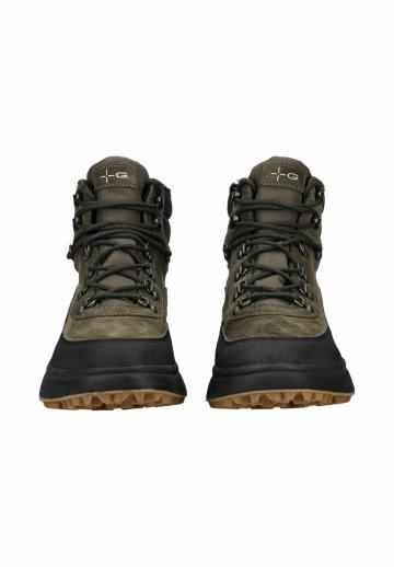 Ботинки на шнуровке