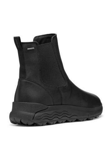 Сапожки на танкетке