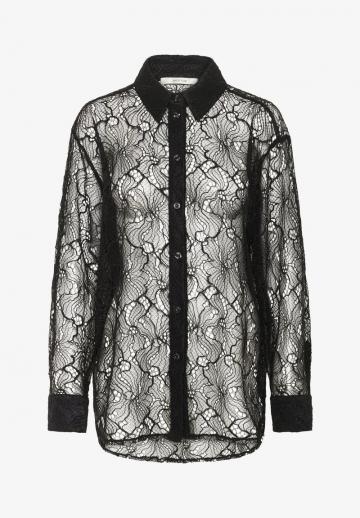 Кружевная блузка