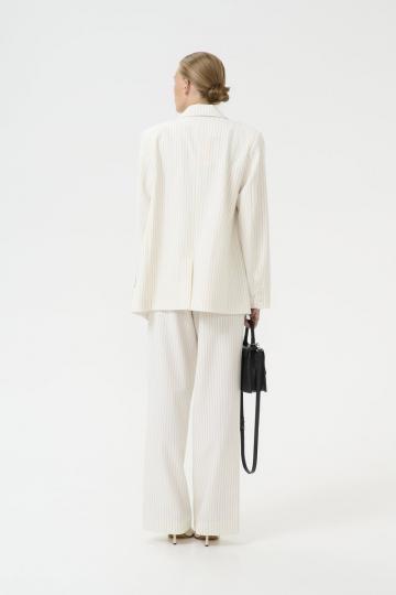 Длинный блейзер