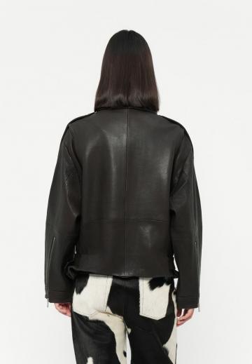 Кожаная куртка