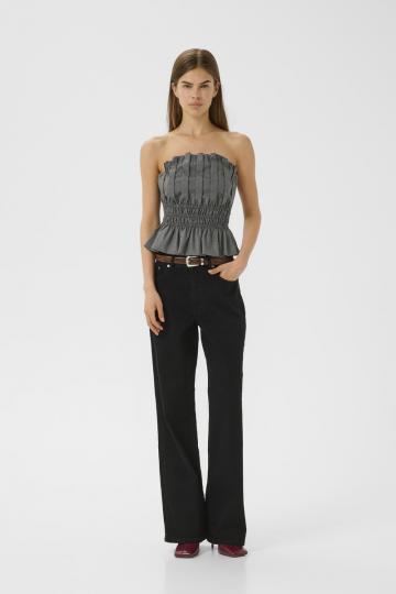 Топ без бретелек