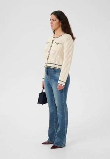 Жаккардовая вязаная кофта