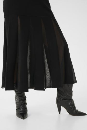 Вязаное платье