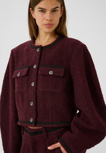 Короткий блейзер