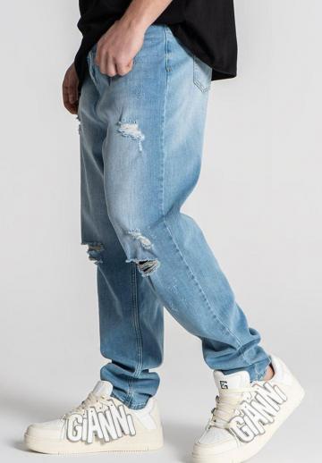 Прямые джинсы