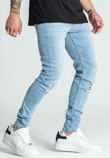 Узкие джинсы