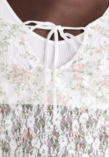 Кружевная блузка