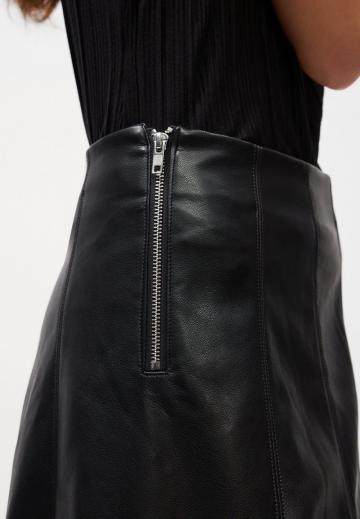 Кожаная юбка