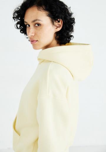 Пуловер с капюшоном