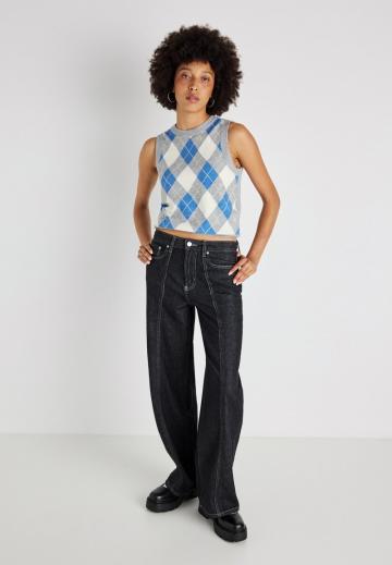 Свободные джинсы