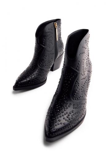 Ковбойские сапожки