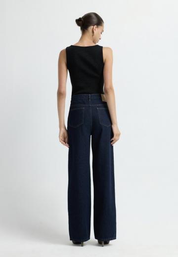 Свободные джинсы