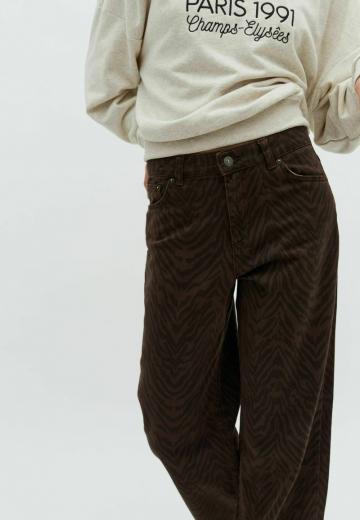 Свободные джинсы