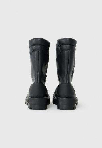 Зимние ботинки