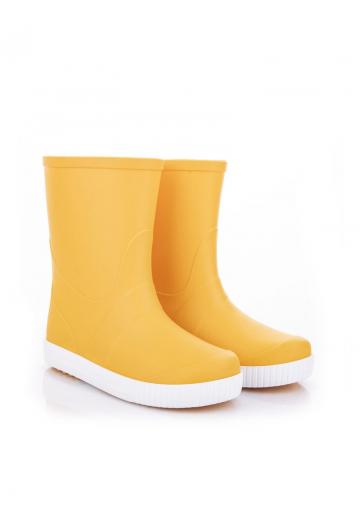 Резиновые сапоги