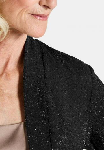 Длинный жилет