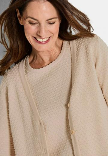 Вязаная кофта