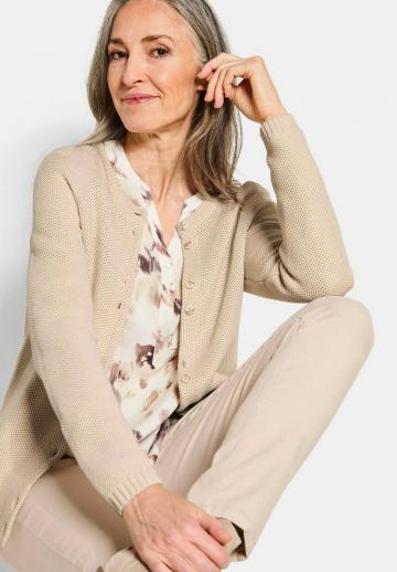 Вязаная кофта