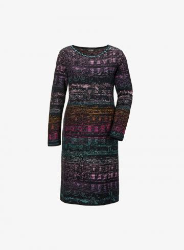 Вязаное платье