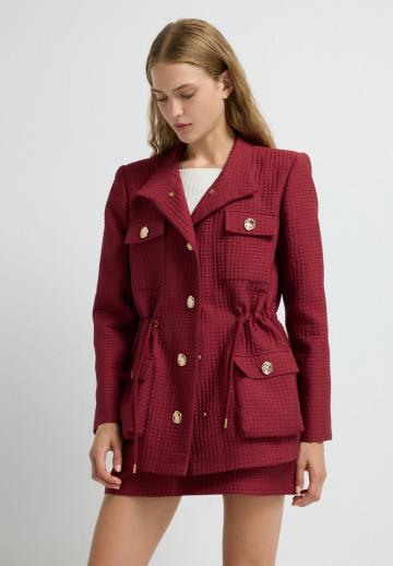 Куртка с накладнымит карманами