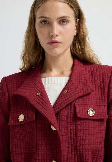 Куртка с накладнымит карманами