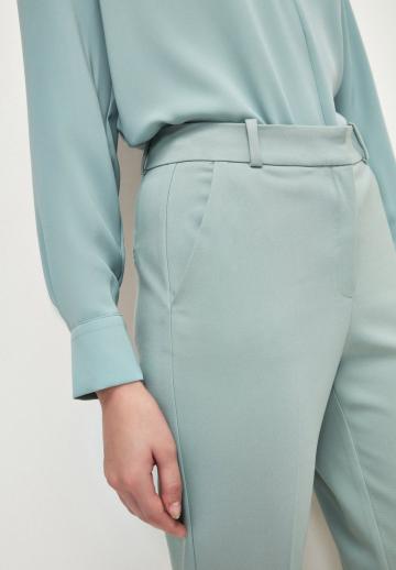 Узкие брюки