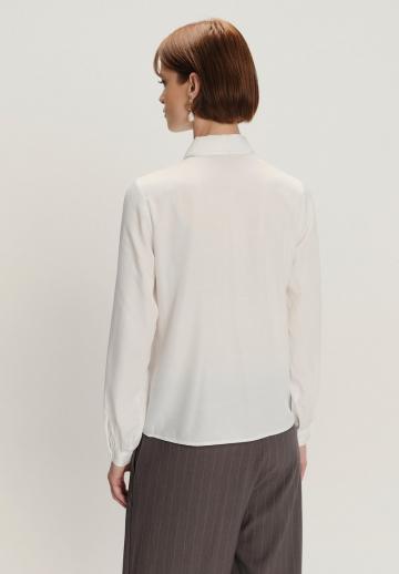 Атласная блузка
