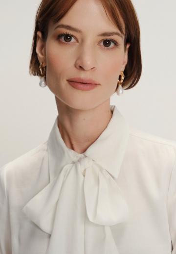 Атласная блузка