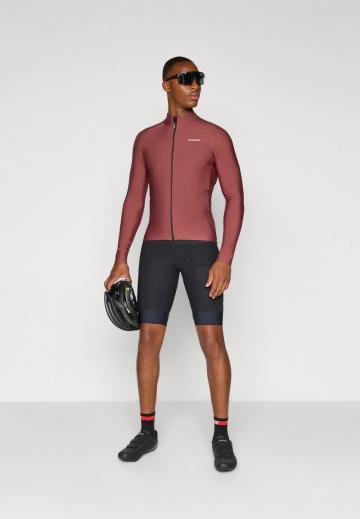 Спортивная форма