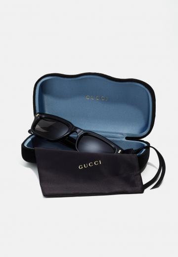 Солнечные очки