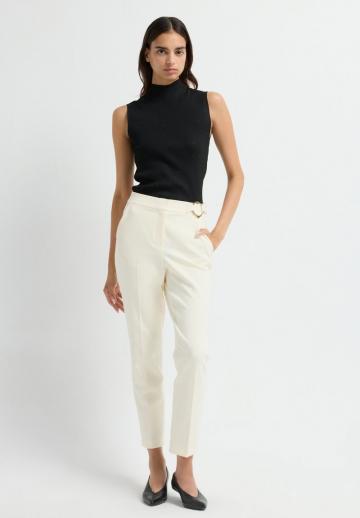 Узкие брюки