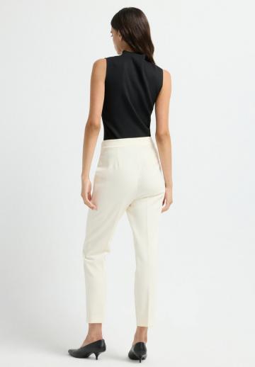 Узкие брюки