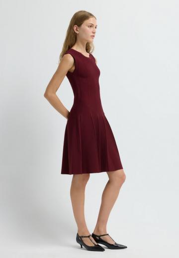 Вязаное платье