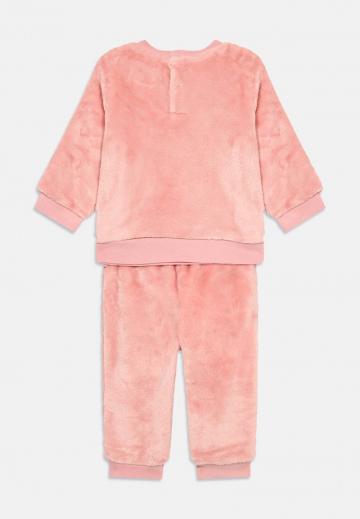 Набор одежды