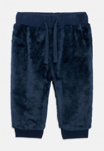 Набор одежды