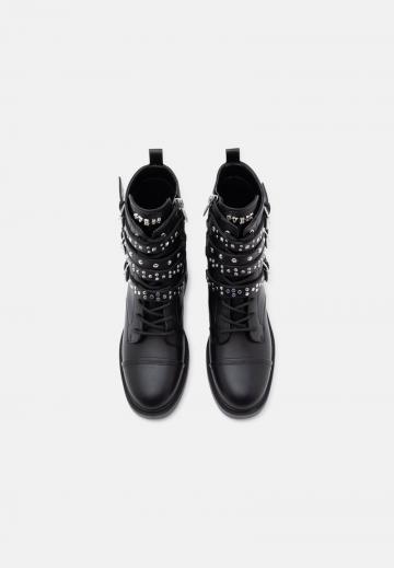 Ковбойские сапожки