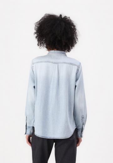 Джинсовая блузка