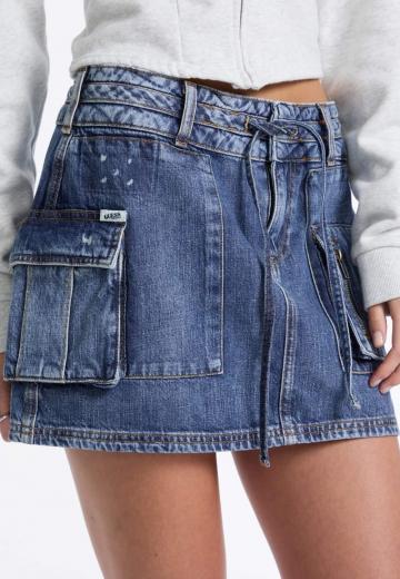 Юбка с накладными карманами