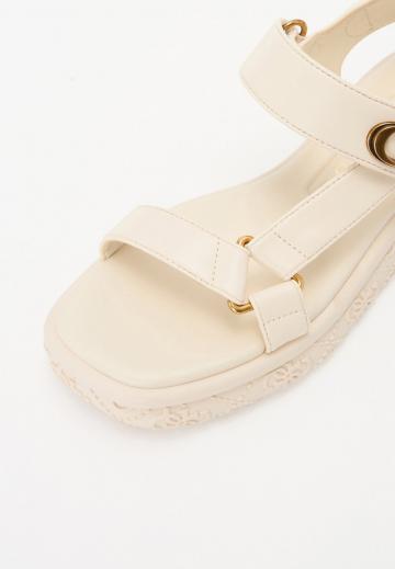 Босоножки на платформе