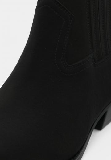 Ковбойские сапожки