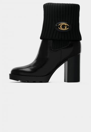 Полусапожки на высоком каблуке