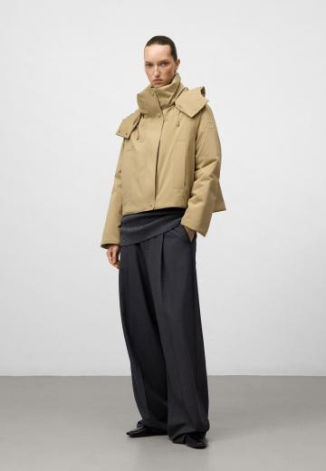 Зимняя куртка