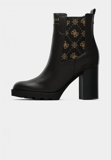 Полусапожки на высоком каблуке